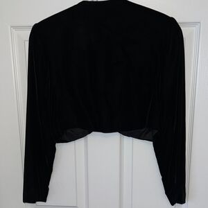 Bankers Club Elegant Black Velvet Cropped Jacket Bolero
